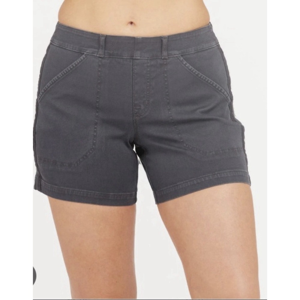 Spanx Stretch Twill 5" Shorts Women's Large Black Pull On High Rise Shaping